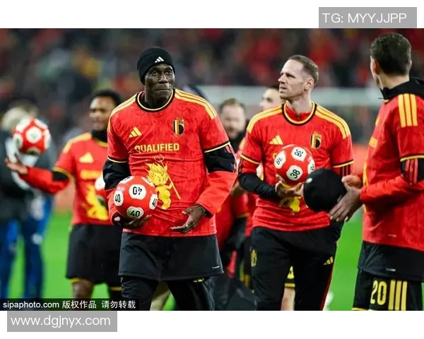 酷美体育足球明星引领潮流展现青春活力与竞技精神的完美结合